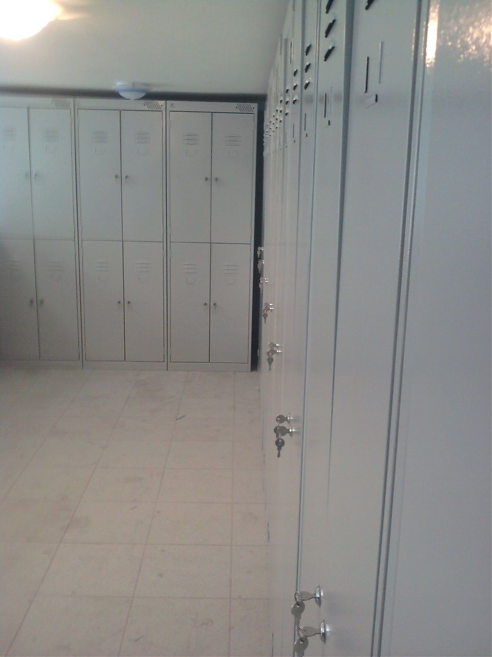 Гардеробные шкафы (2-х секционные и 4-х секционные) Гардеробные шкафы (2-х секционные и 4-х секционные)