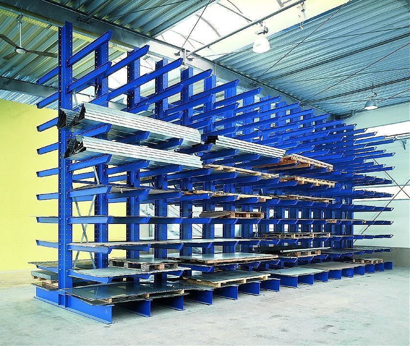 Фото двустороннего консольного стеллажа Фото двустороннего консольного стеллажа