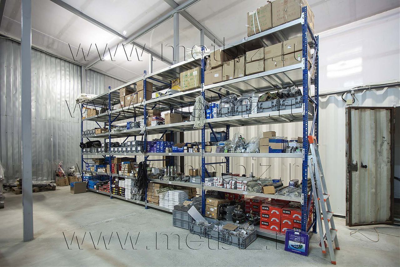 Среднегрузовые стеллажи (Н=3000) Среднегрузовые стеллажи (Н=3000)