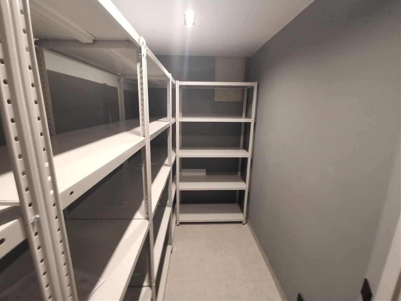 Металлические стеллажи серии Практик MS Металлические стеллажи серии Практик MS