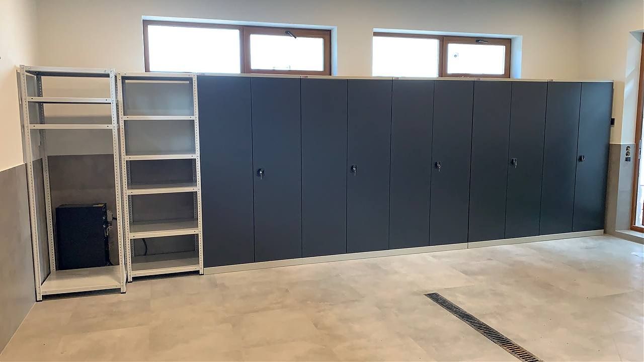 Инструментальные шкафы ВЛ и полочные стеллажи для гаража  Инструментальные шкафы ВЛ и полочные стеллажи для гаража