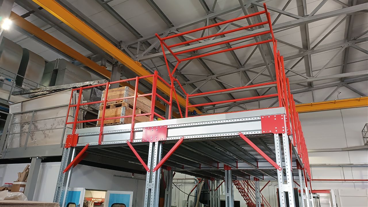 Демонтаж/монтаж фронтальных стеллажей и гравитации Демонтаж/монтаж фронтальных стеллажей и гравитации