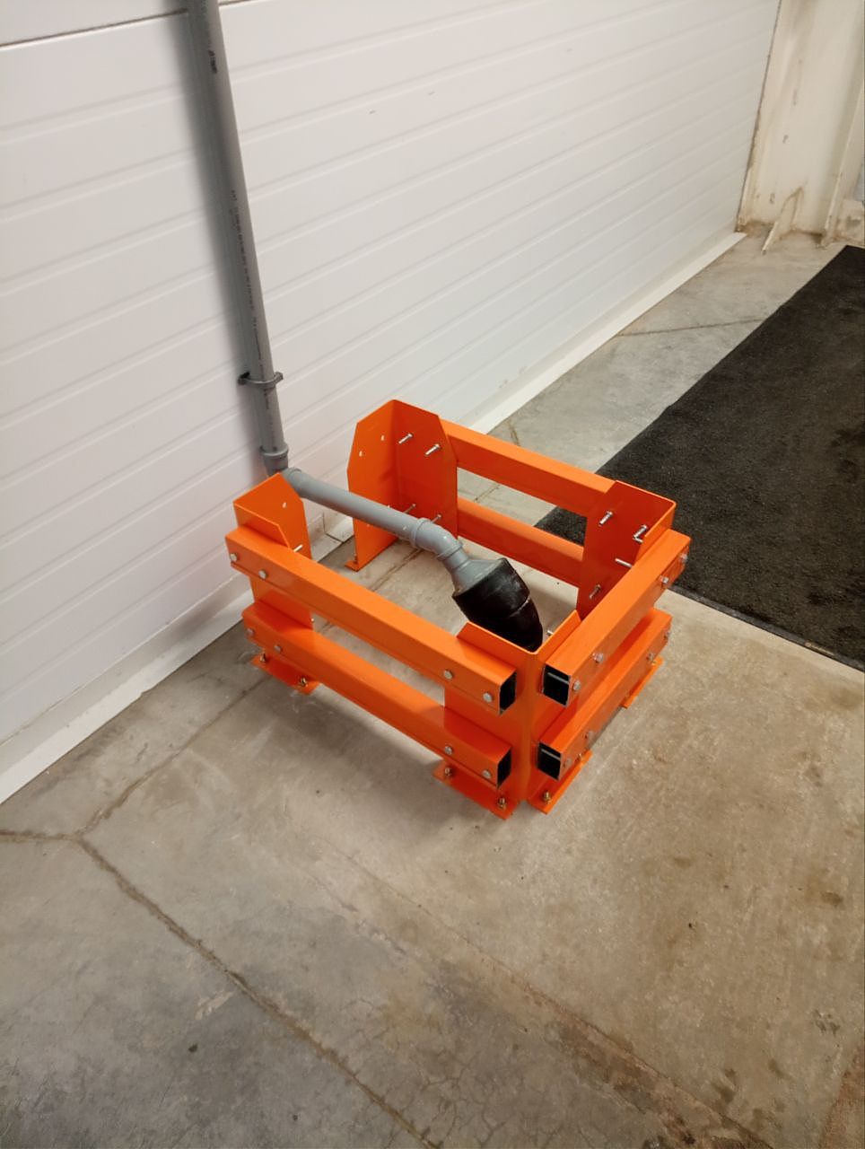 Установка защиты конструктивных и инженерных систем здания, перегородок Установка защиты конструктивных и инженерных систем здания, перегородок