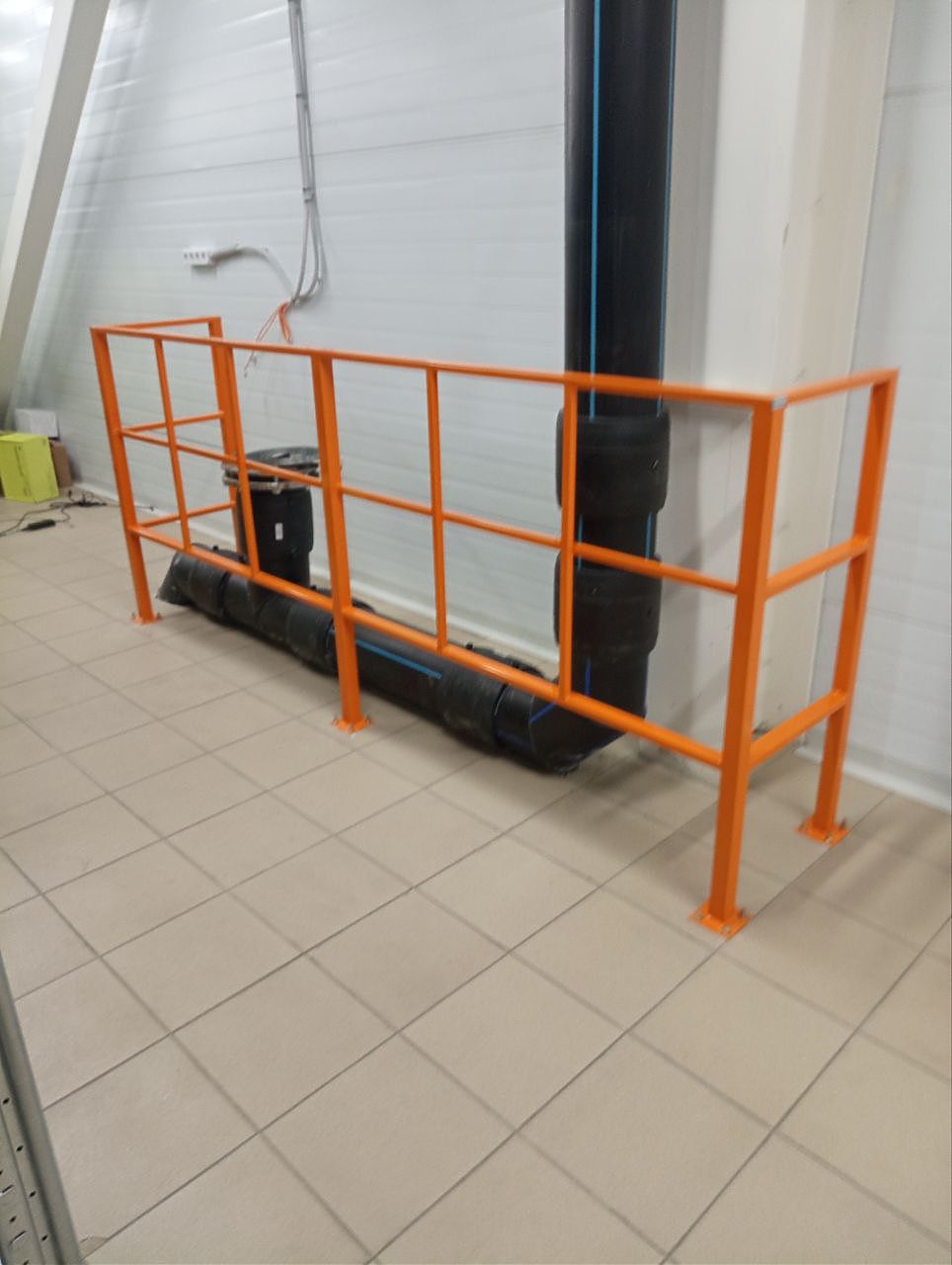 Установка защиты конструктивных и инженерных систем здания, перегородок Установка защиты конструктивных и инженерных систем здания, перегородок