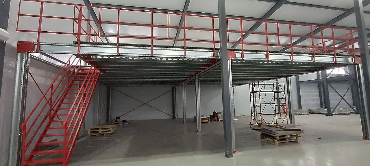 Мезонинный стеллаж Мезонинный стеллаж