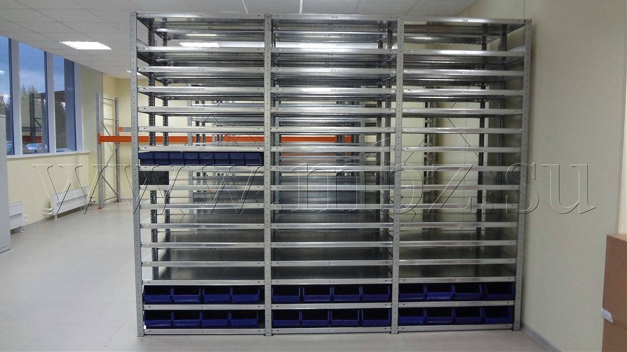 Стеллаж для пластиковых лотков Стеллаж для пластиковых лотков